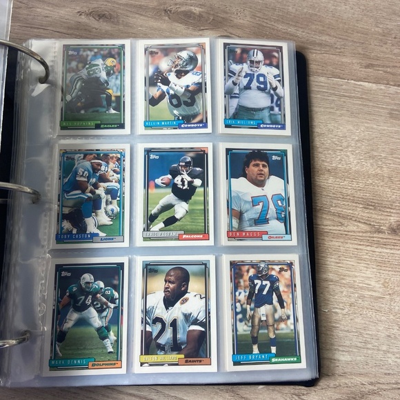 Football Cards - Picture 5 of 15